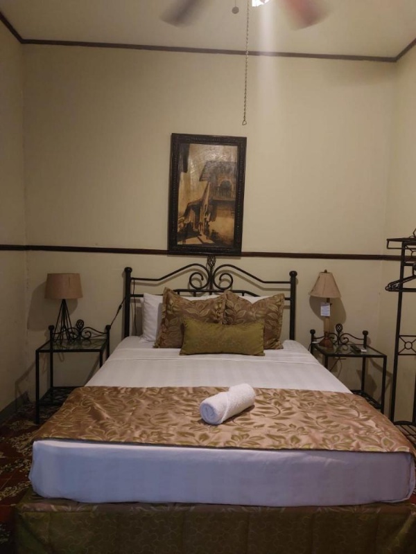 Hotel Los Balcones Leon image 23